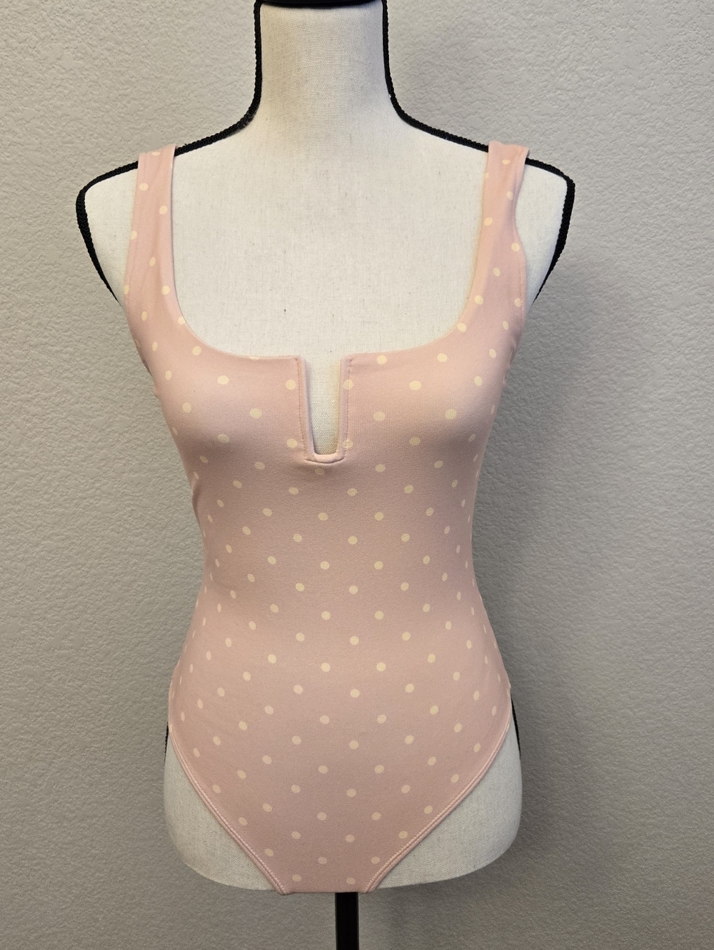 Intimately Free People Women's Body Suit Sz S Pink With Polka Dots Snap Crouch - Picture 2 of 11